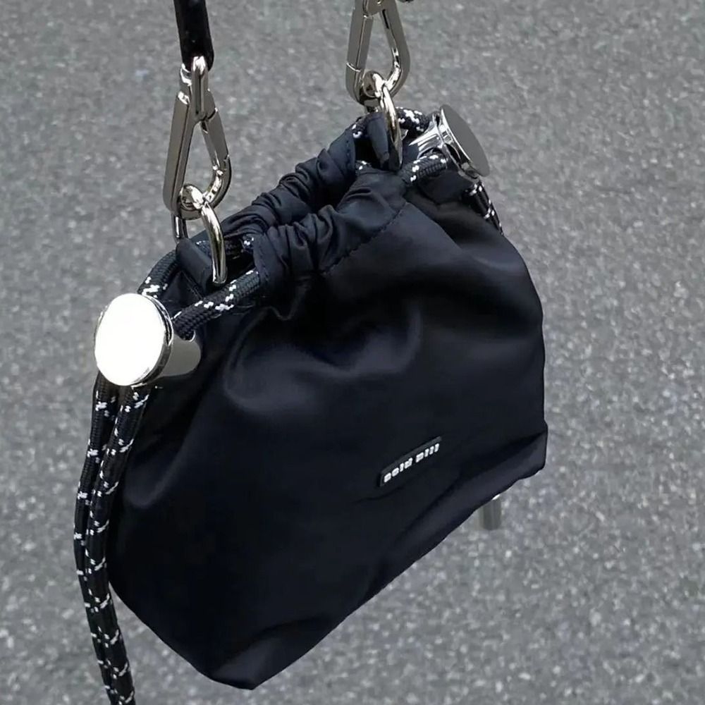 Luxury Bags Korea - Coole Koreaanse stijl zwarte trekkoord emmer