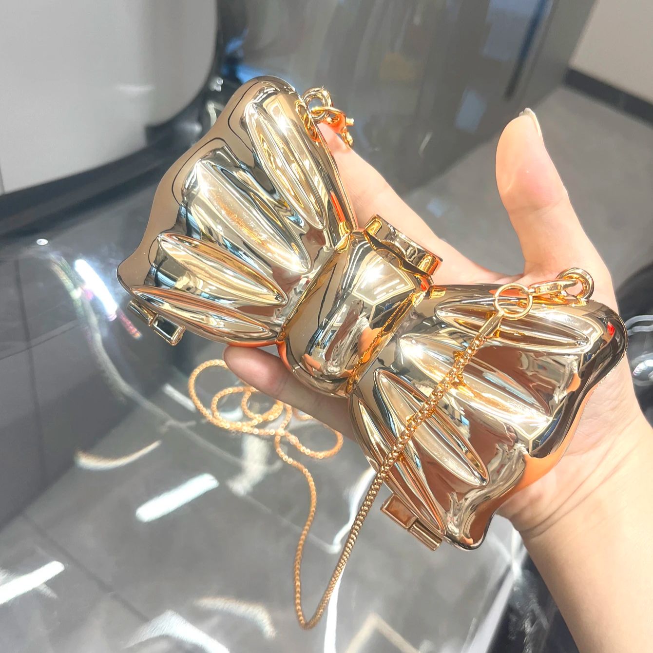 Gouden avondtasje portemonnees - Luxury Bags Made recensie en prijs
