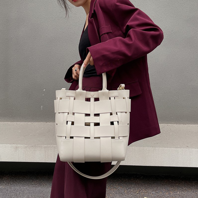 Aangepaste initialen lederen t - Luxury Bags Made recensie en prijs